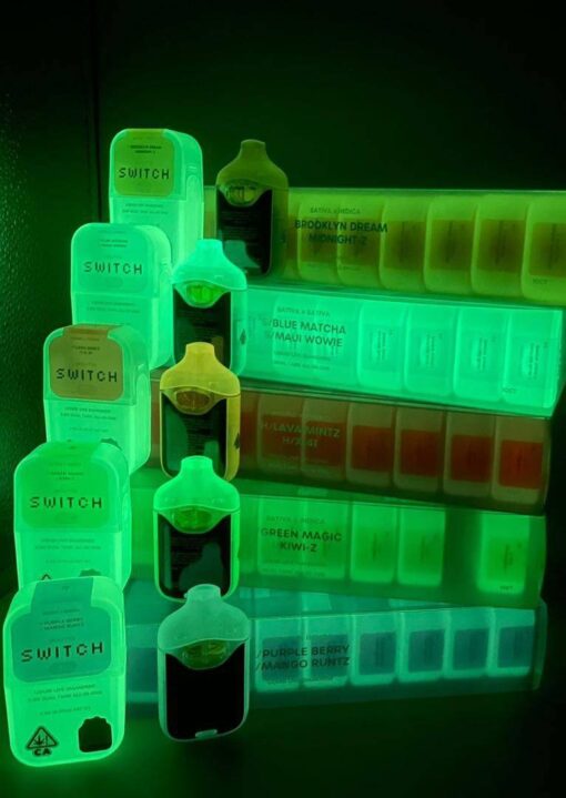 BOUTIQ SWITCH GLOW 2G DISPOSABLE
